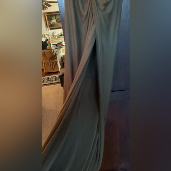 Carribbean Queen Long skirt with slit in front, Army Green - Picture 3 of 4